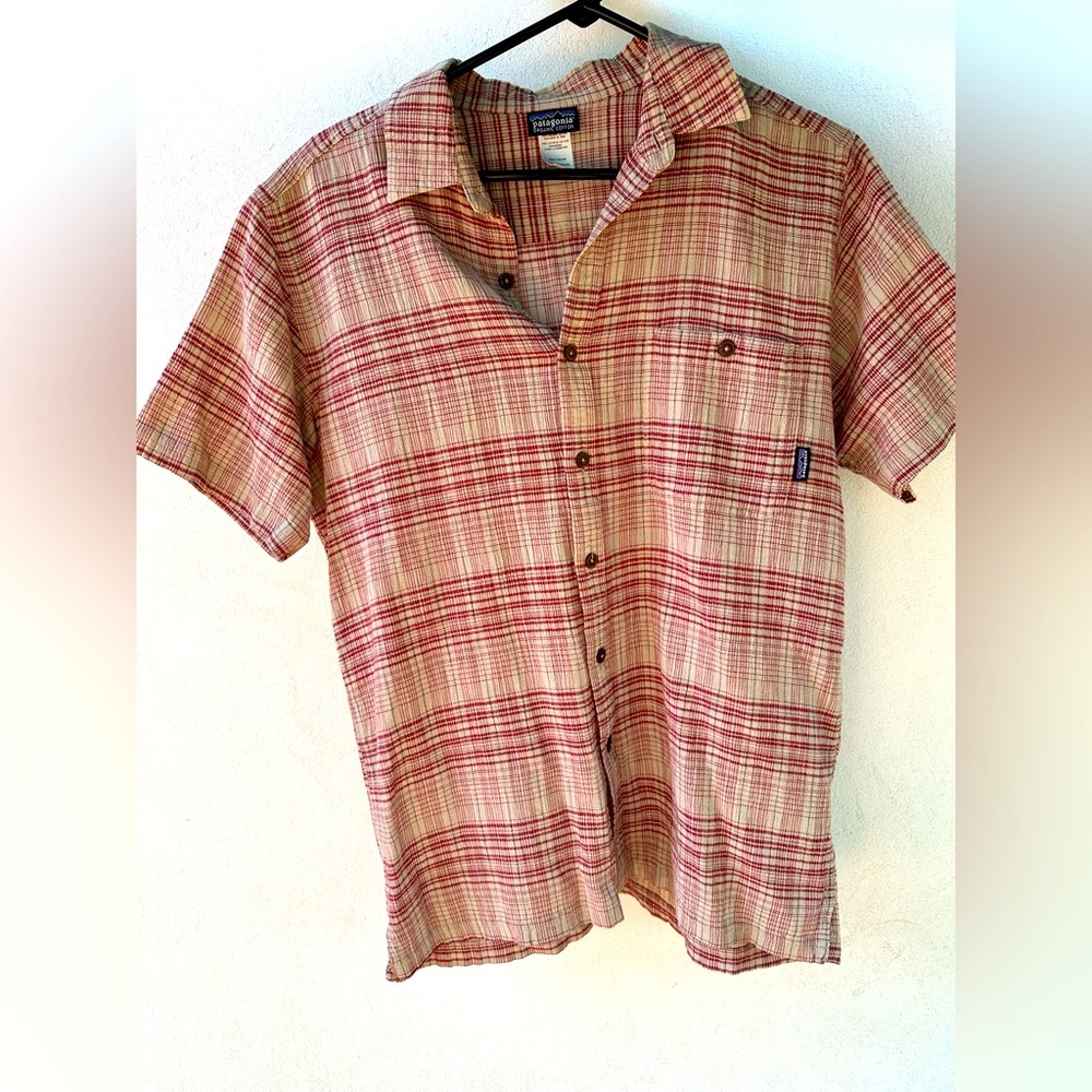 Patagonia Organic Cotton Plaid Short Sleeve  Shirt - Med - Red